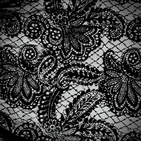 🎉HOST PICK🎉 Olsen Europe Top - Picture 5 of 6